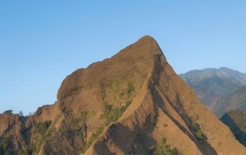 Kematian Berulang Pendaki Gunung Piramid Bondowoso: Antara Jaminan Keselamatan dan Penutupan Jalur Pendakian